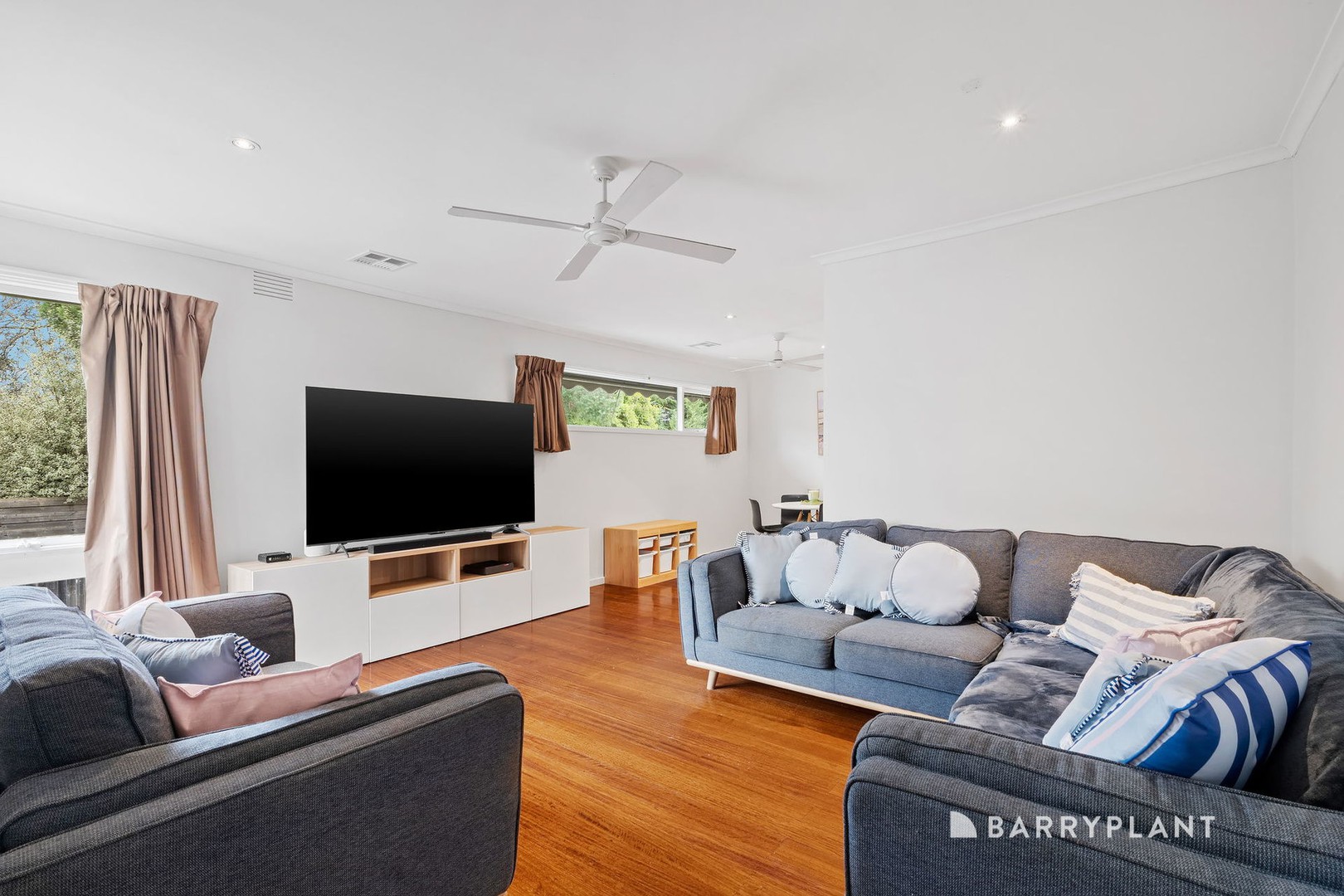 3 Dewar Court, Ferntree Gully, VIC 3156 - Thumbnail 2 - 15/07/2026