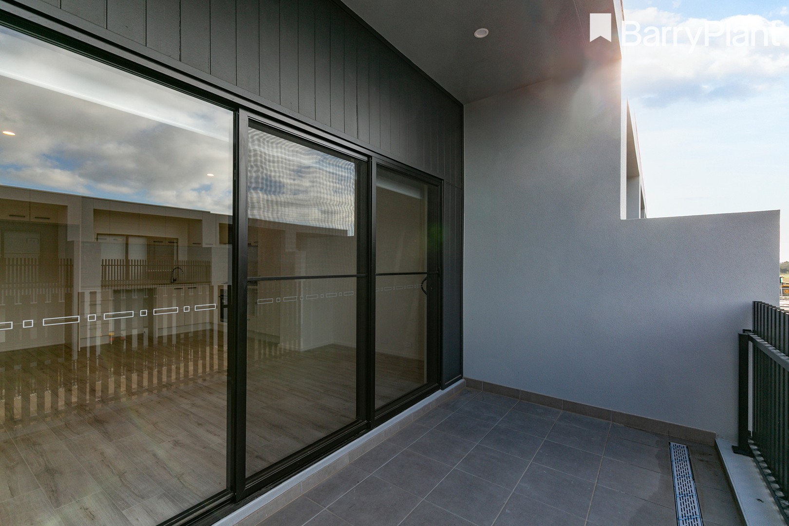 3 Deyrolle Walk, Clyde North, VIC 3978, Clyde North - Thumbnail 5