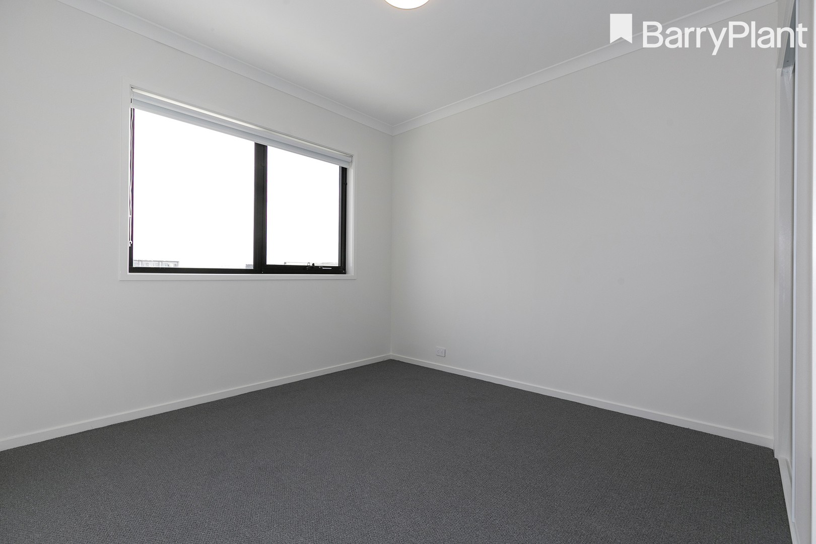 3 Deyrolle Walk, Clyde North, VIC 3978, Clyde North - Thumbnail 7