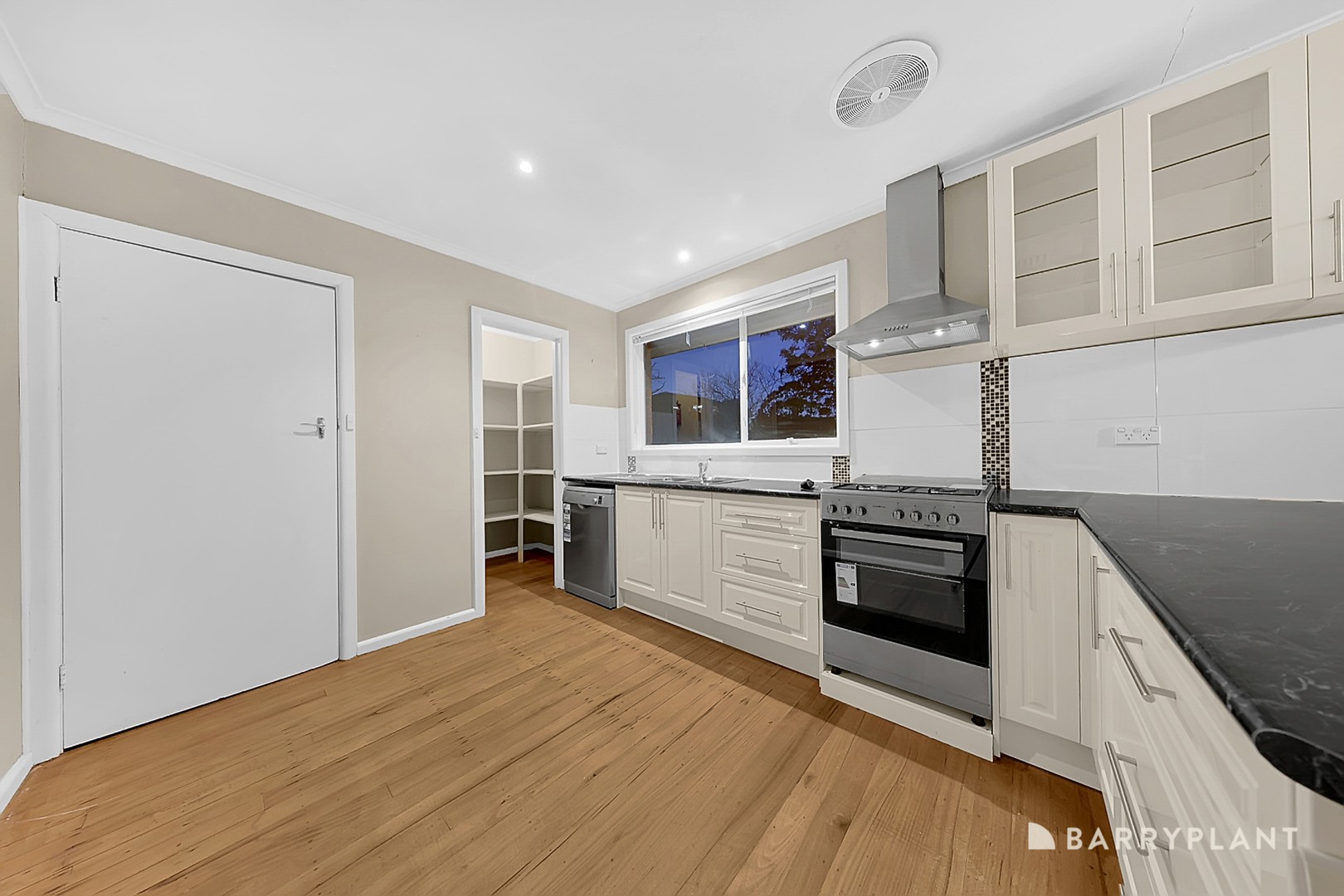 3 Dianne Street, Bundoora, VIC 3083, Bundoora - Thumbnail 4