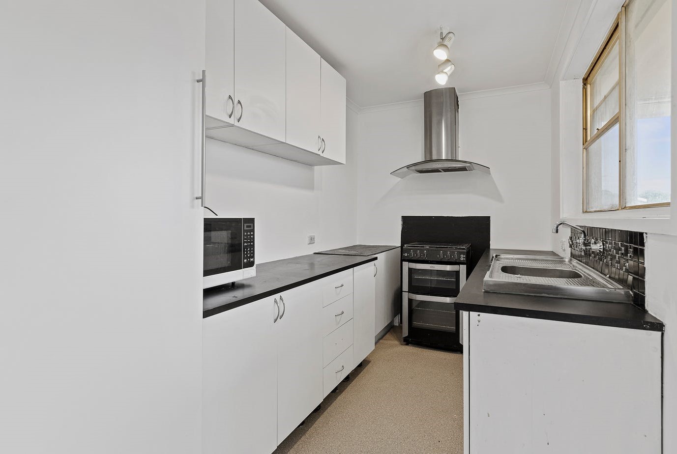 3 Dorset  Court, Corio, VIC 3214, Corio - Thumbnail 4