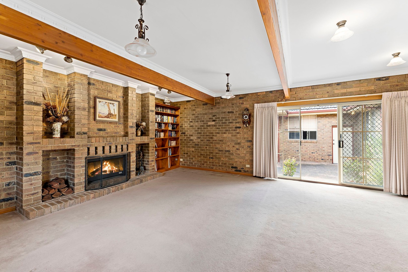 3 Downland Square, Avondale Heights, VIC 3034, Avondale Heights - Thumbnail 3