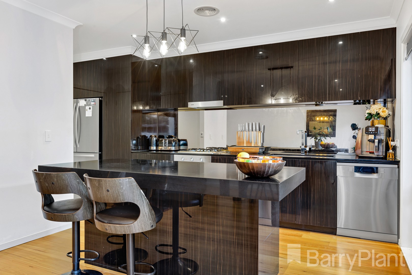 3 Edinburgh Circuit, Bundoora, VIC 3083, Bundoora - Thumbnail 2