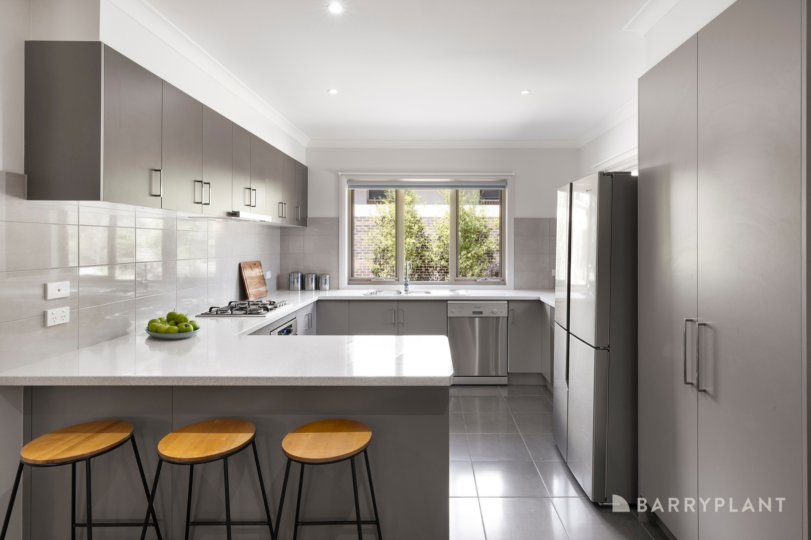 3 Elliott Close, Healesville, VIC 3777, Healesville - Thumbnail 2