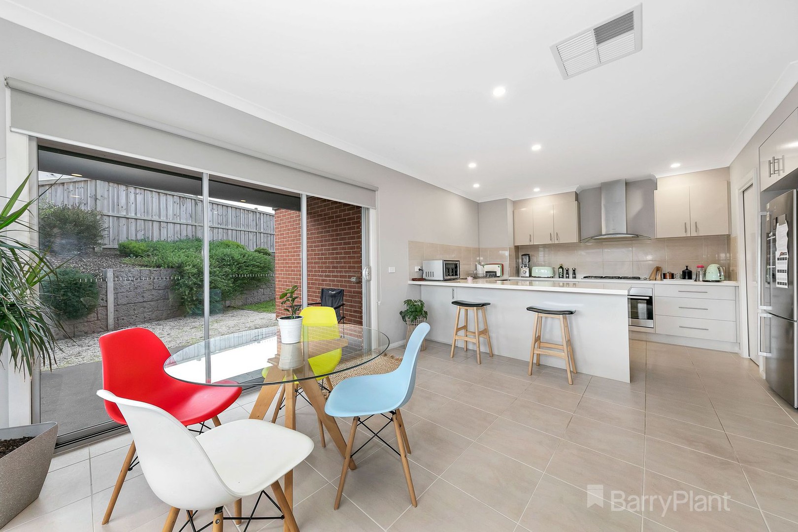 3 Elmside Avenue, Warragul, VIC 3820, Warragul - Thumbnail 3
