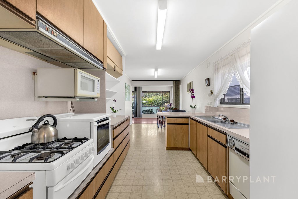 3 Emden Crescent, Mulgrave, VIC 3170, Mulgrave - Thumbnail 4