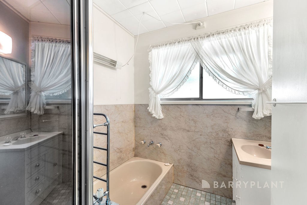 3 Emden Crescent, Mulgrave, VIC 3170, Mulgrave - Thumbnail 7
