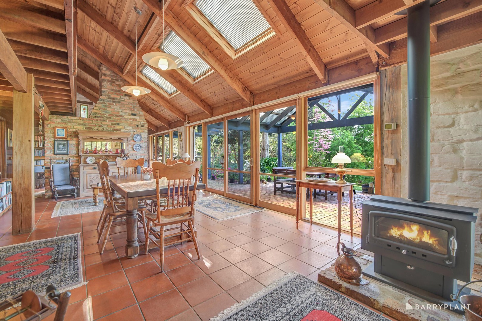 3 Emerald Close, Emerald, VIC 3782, Emerald - Thumbnail 5