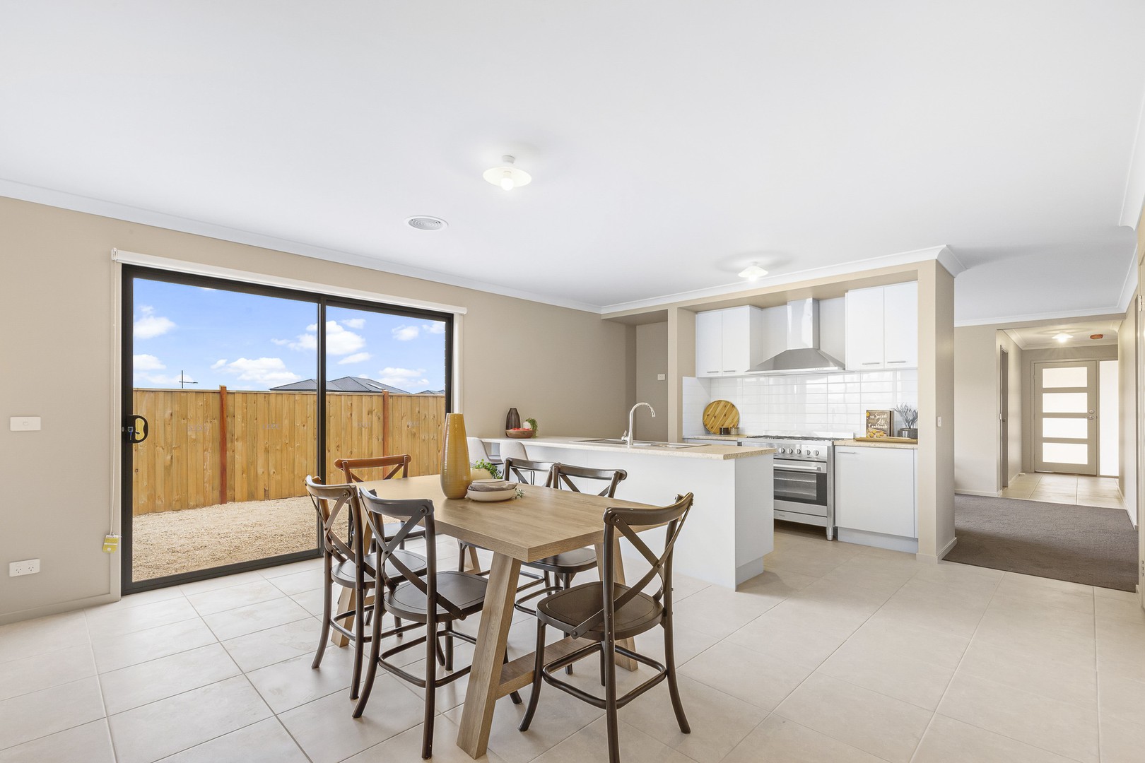 3 Empire Avenue, Burnside, VIC 3023, Burnside - Thumbnail 4