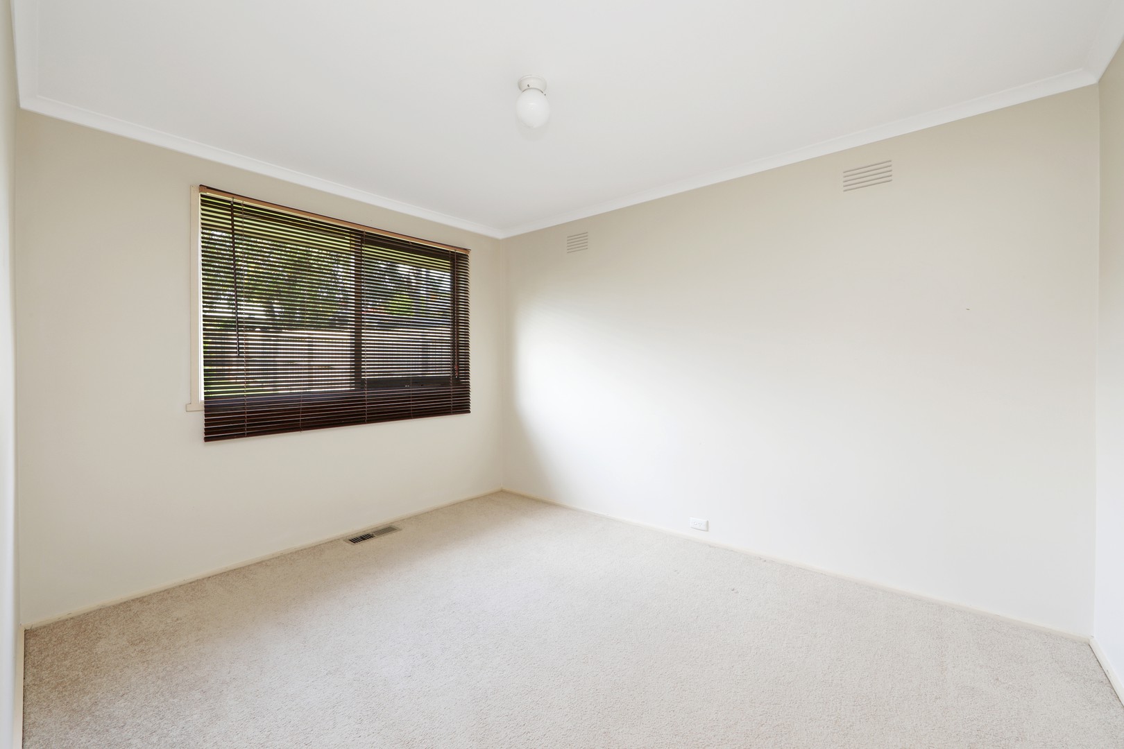 3 English  Avenue, Scoresby, VIC 3179, Scoresby - Thumbnail 7