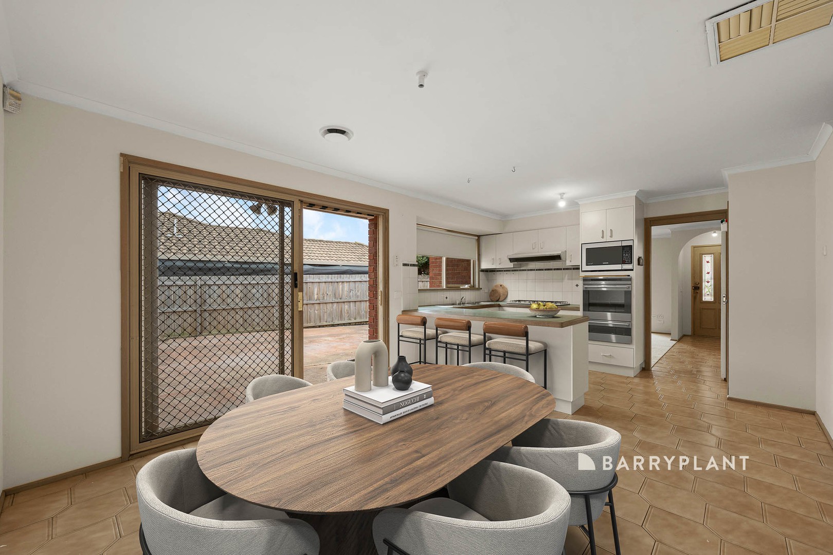 3 Estella Court, Narre Warren, VIC 3805, Narre Warren - Thumbnail 5