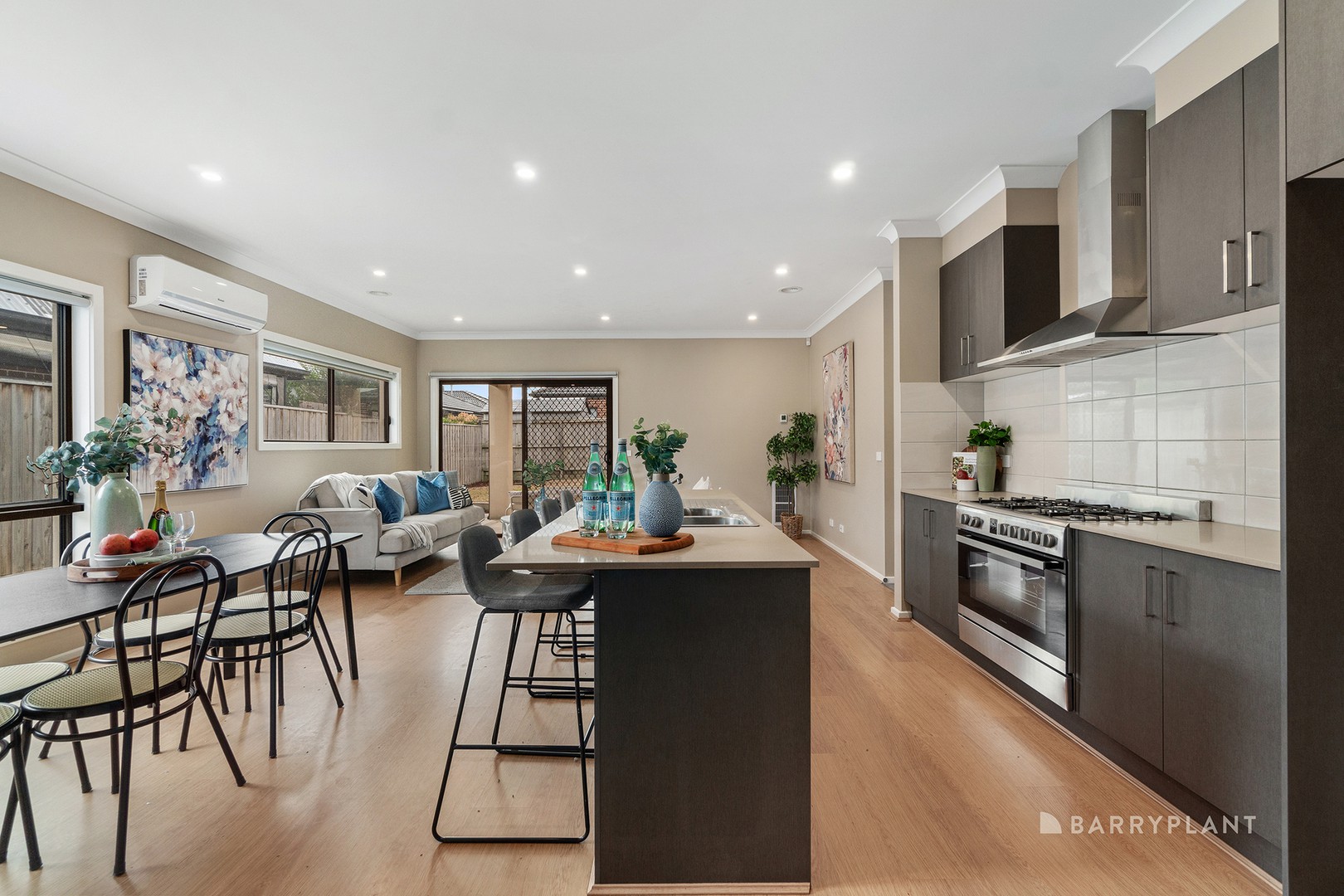 3 Fadaro Street, Kalkallo, VIC 3064 - Thumbnail 2 - 28/08/2024