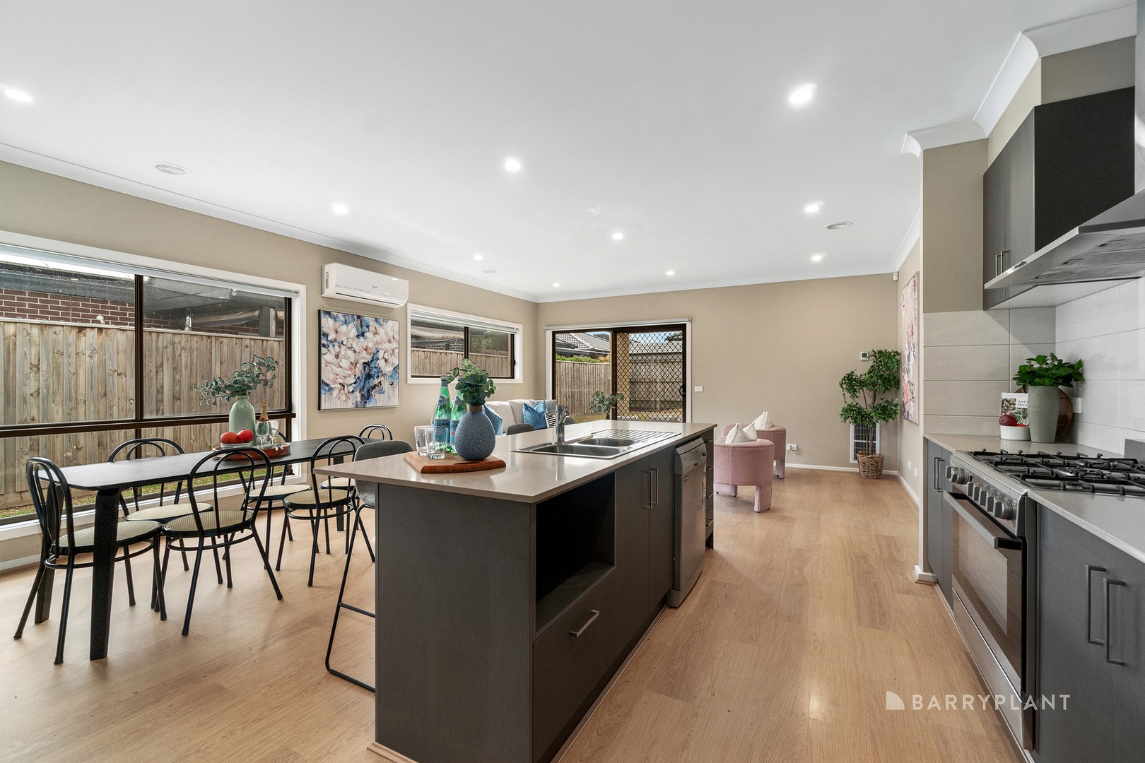 3 Fadaro Street, Kalkallo, VIC 3064, Kalkallo - Thumbnail 3