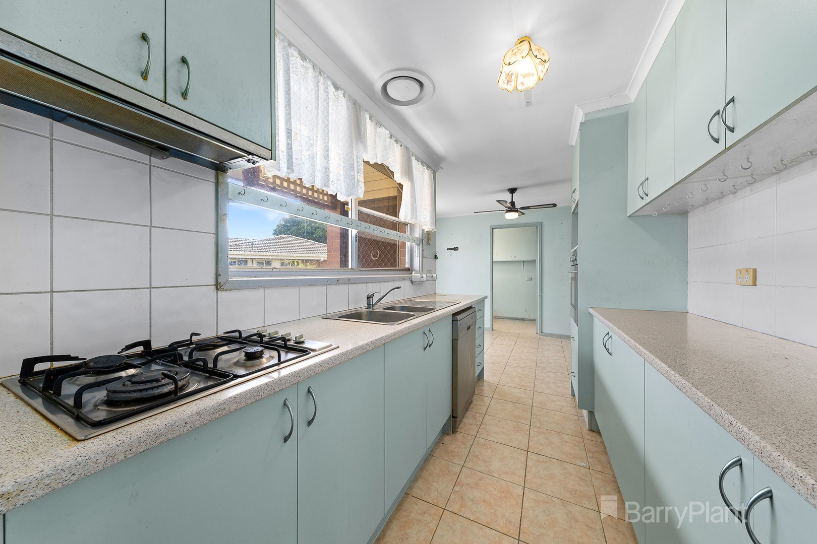 3 Fairbairn RoadCranbourne, VIC 3977, Cranbourne - Thumbnail 2