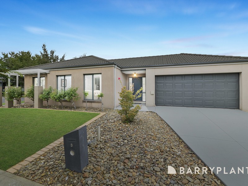 3 Fanfare Close, Berwick, VIC 3806 - Image - 17/03/2026