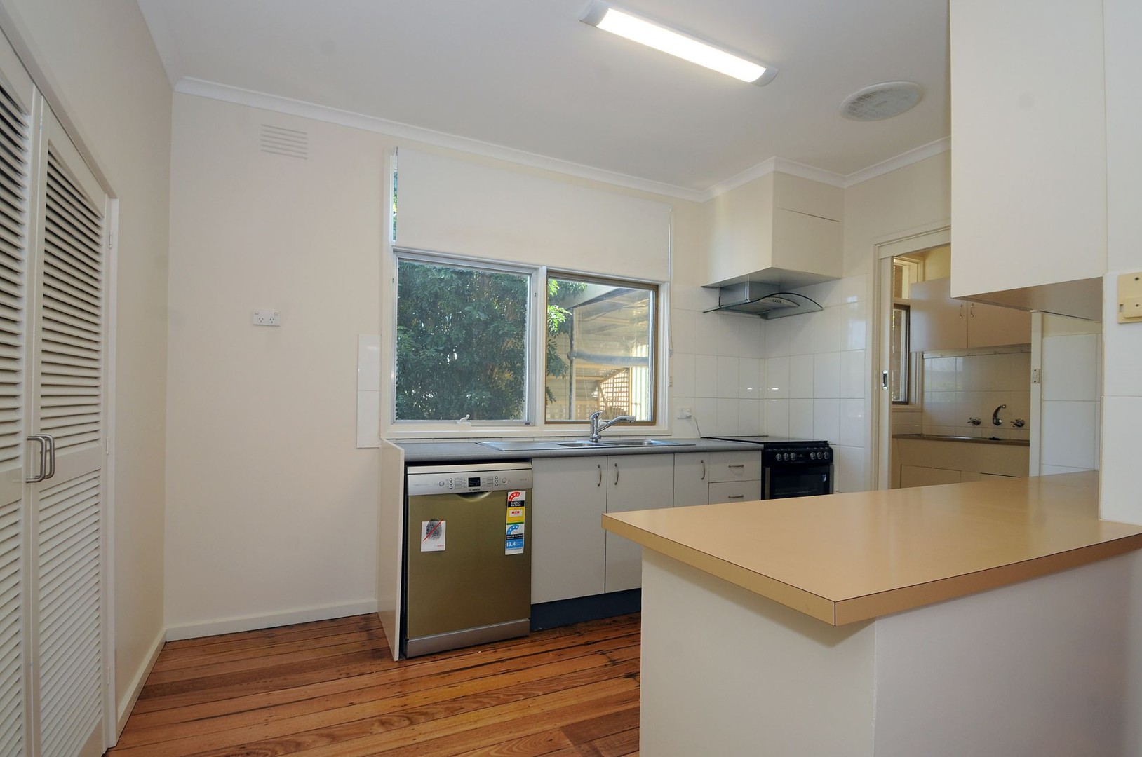 3 Fingal Dr, Frankston, VIC 3199, Frankston - Thumbnail 4