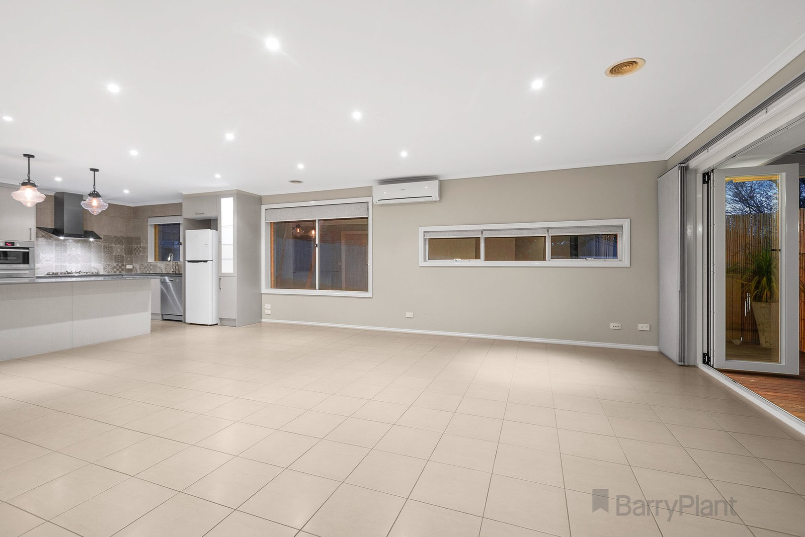 3 Fleming Terrace, Pakenham, VIC 3810, Pakenham - Thumbnail 5