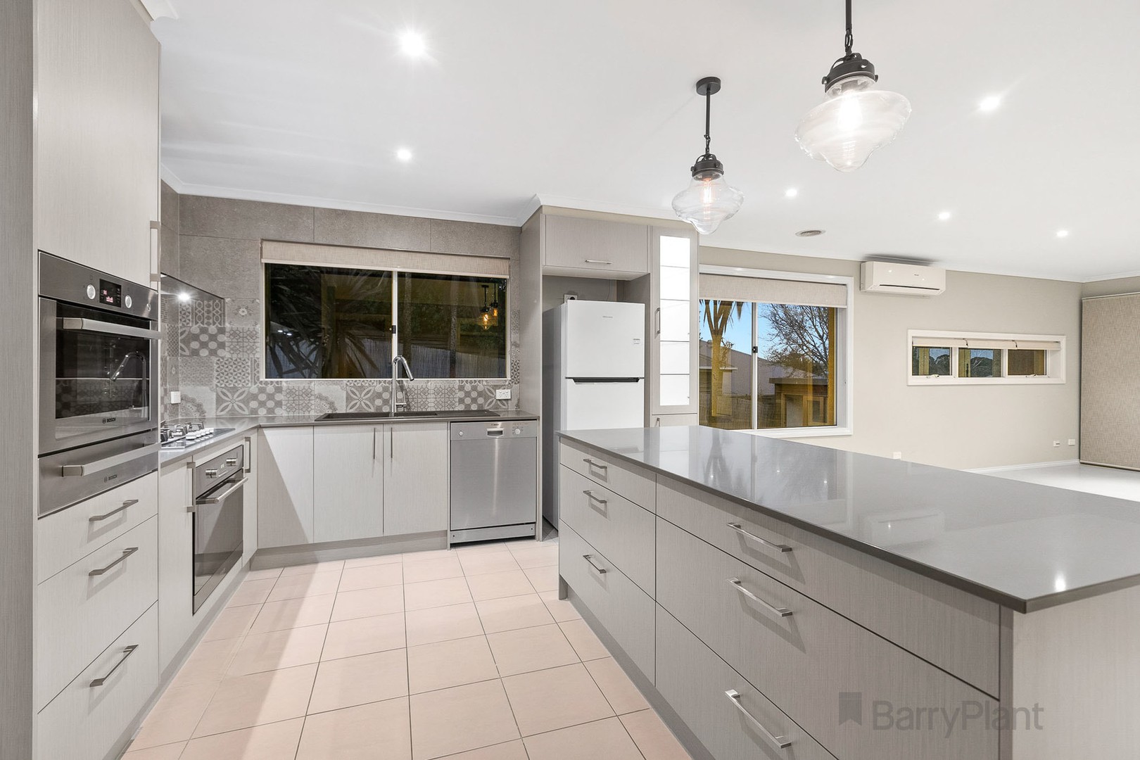 3 Fleming Terrace, Pakenham, VIC 3810, Pakenham - Thumbnail 6
