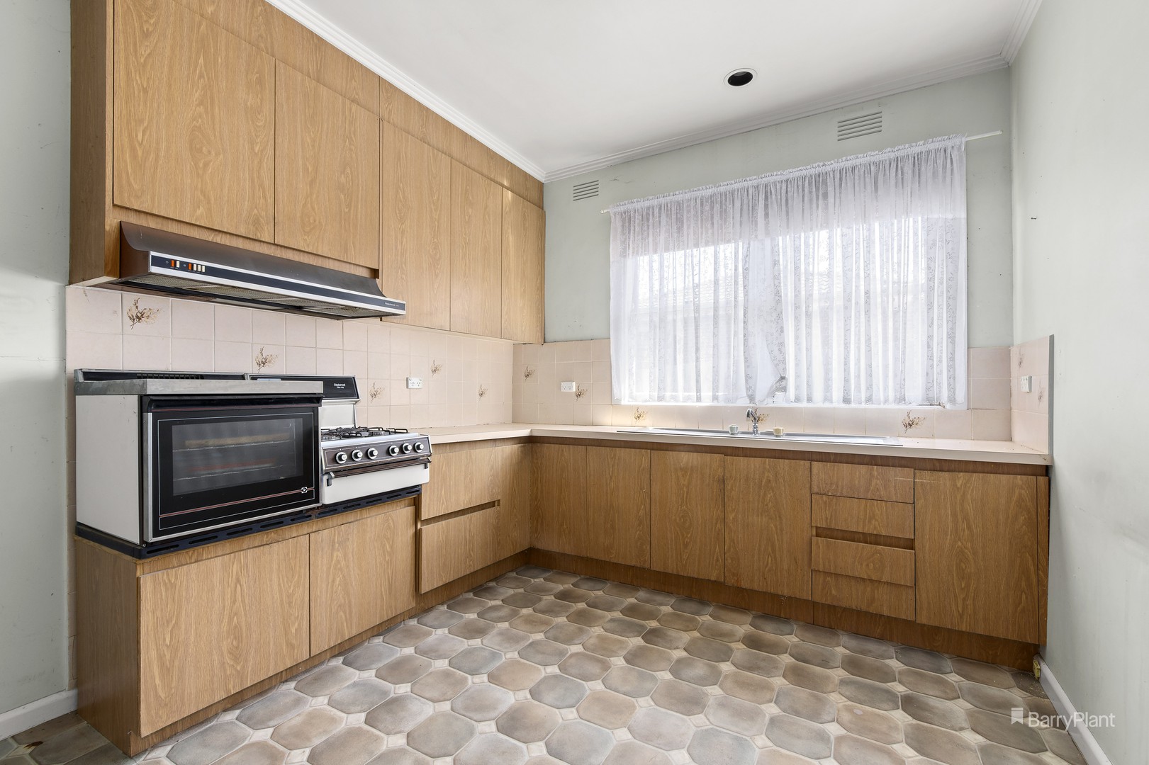 3 Fortune Street, Box Hill North, VIC 3129, Box Hill North - Thumbnail 2