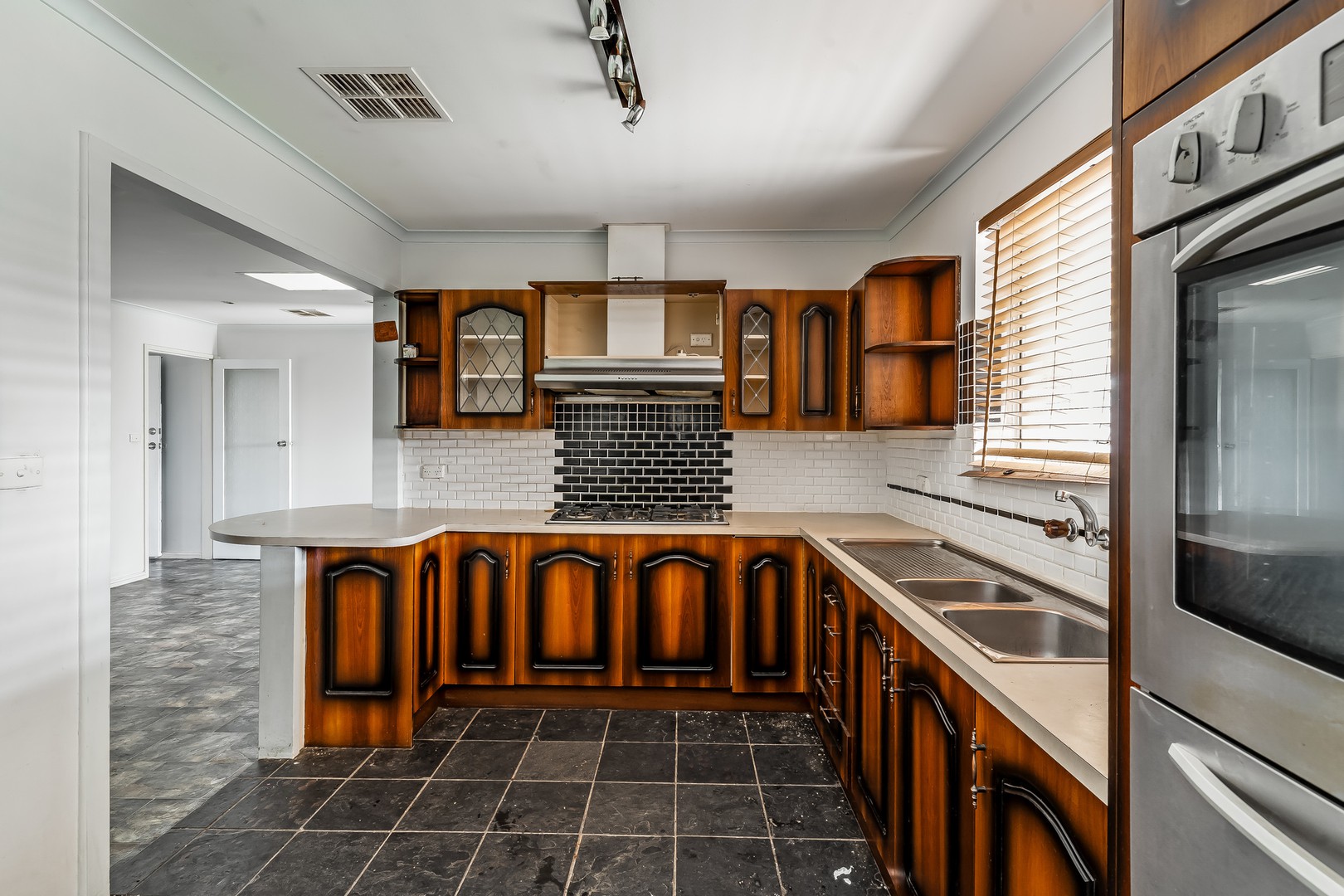 3 Fotheringham Road, North Haven, SA 5018, North Haven - Thumbnail 2