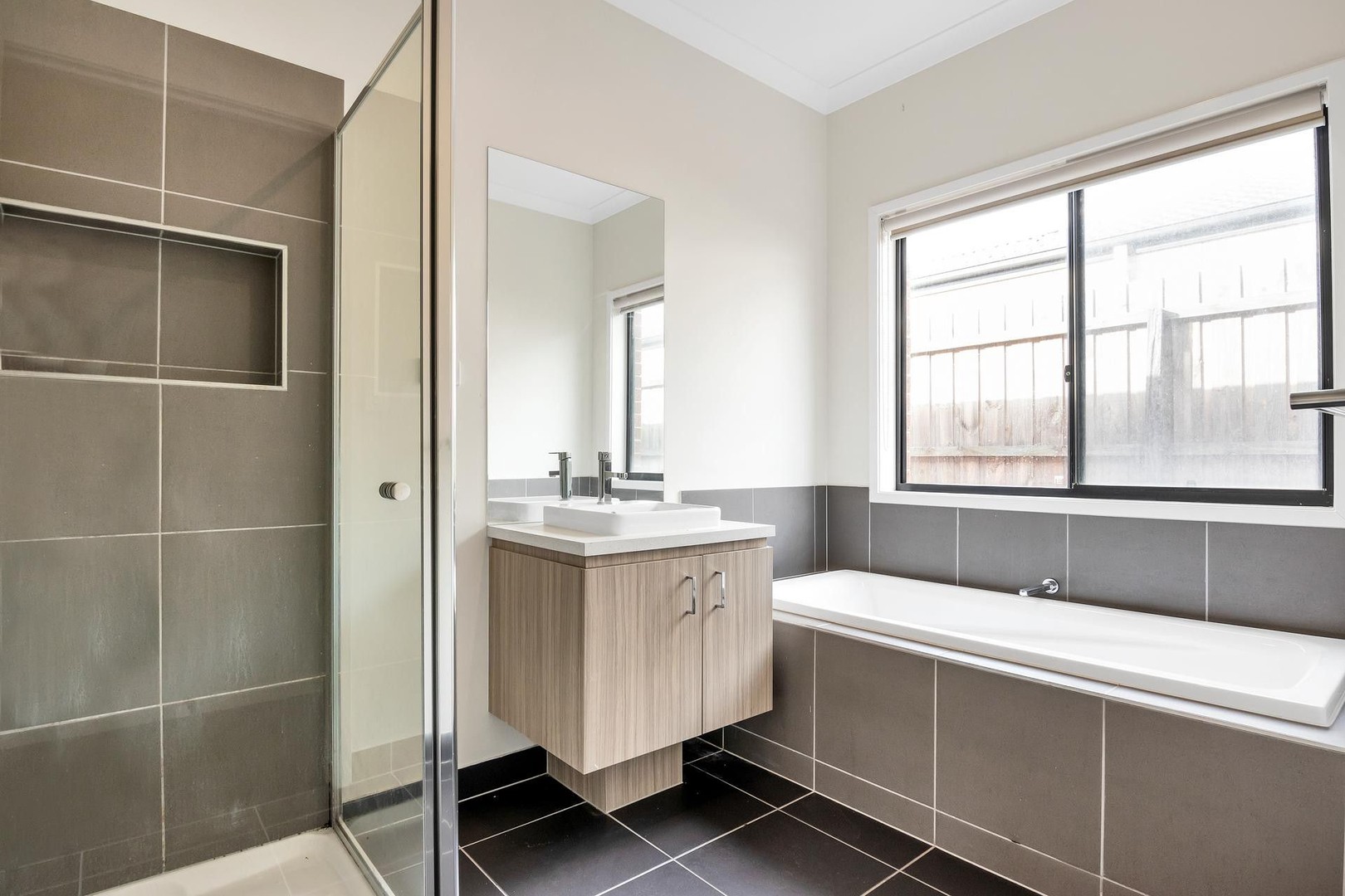 3 Foymount Cr, Highton, VIC 3216, Highton - Thumbnail 4