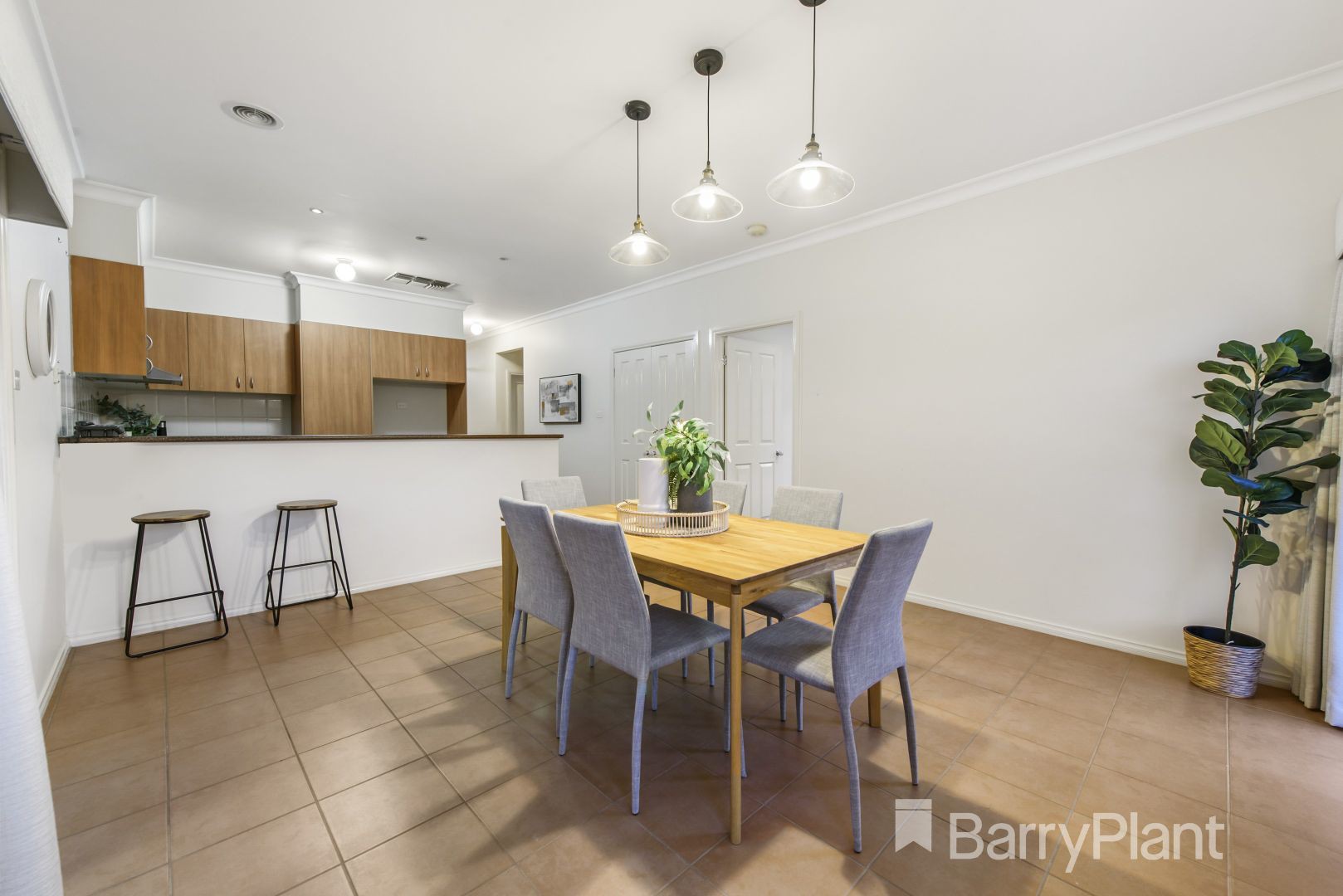 3 Franklin Place, Caroline Springs, VIC 3023, Caroline Springs - Thumbnail 4