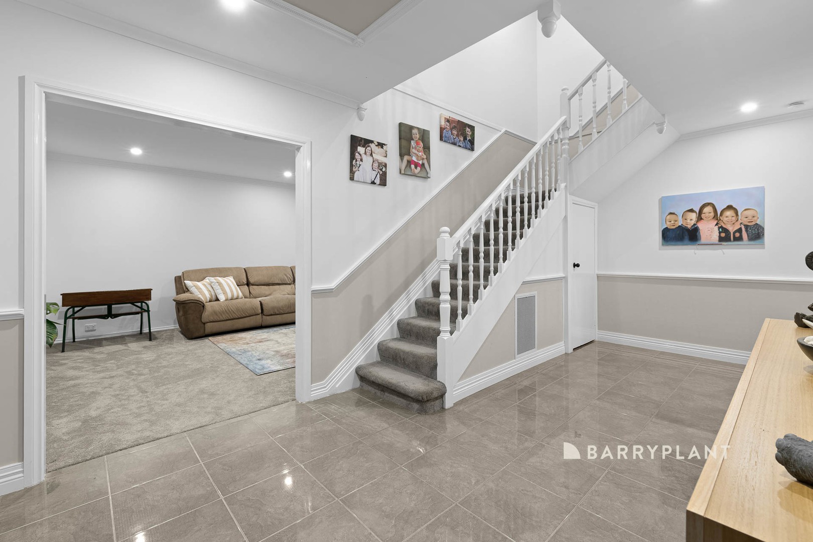 3 Freda Court, Narre Warren, VIC 3805 - Thumbnail 2 - 26/03/2025