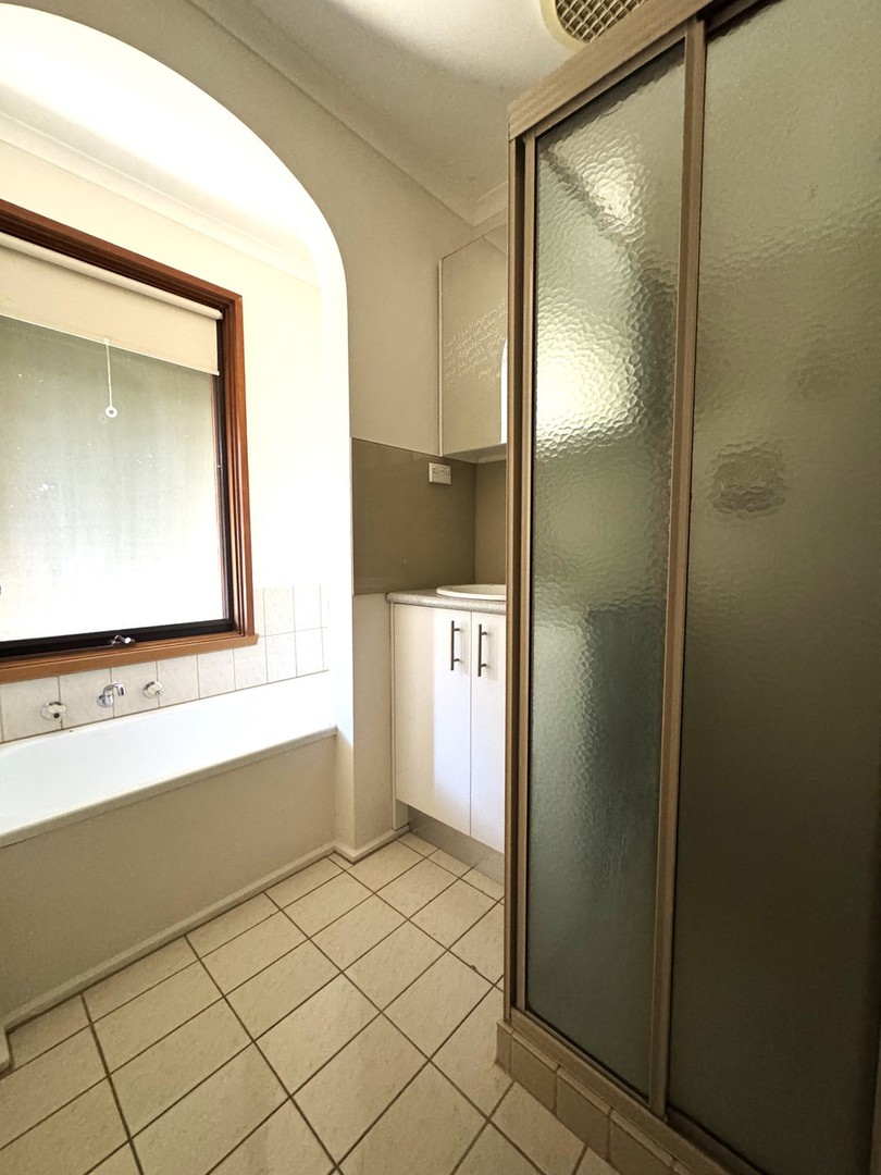 3 Friar Place, Melton West, VIC 3337, Melton West - Thumbnail 5