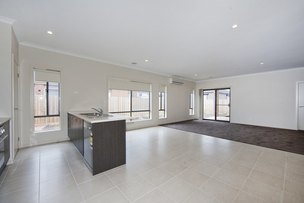 3 Glider Street, Point Cook, VIC 3030, Point Cook - Thumbnail 6