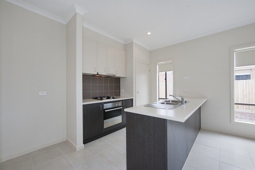3 Glider Street, Point Cook, VIC 3030, Point Cook - Thumbnail 7