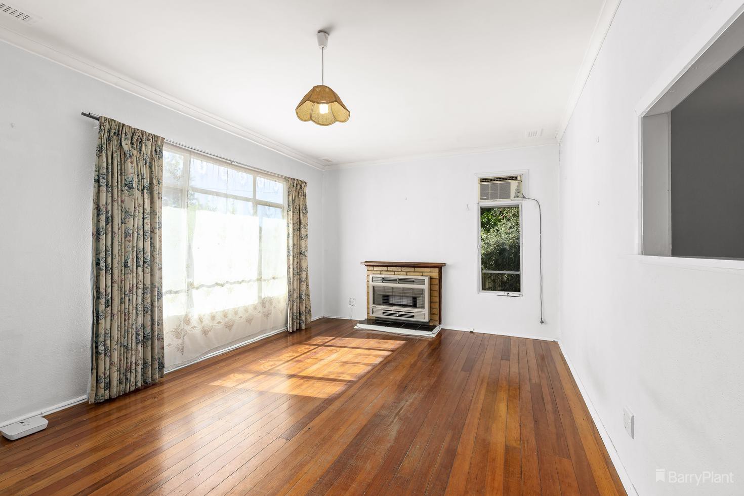 3 Glover Street, Heidelberg Heights, VIC 3081, Heidelberg Heights - Thumbnail 2
