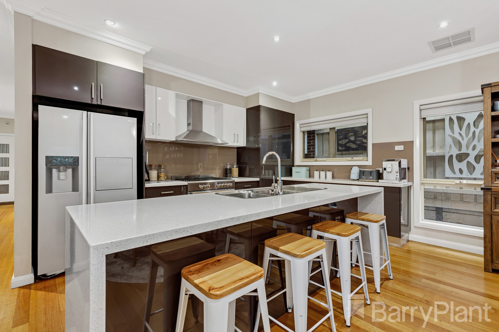 3 Gonella Crescent, Bundoora, VIC 3083, Bundoora - Thumbnail 2