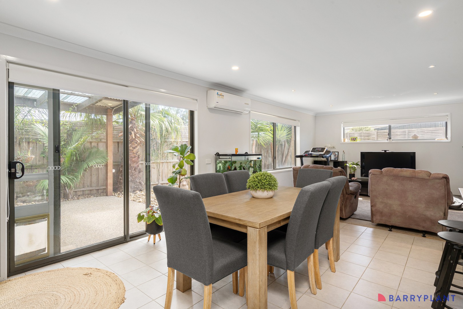 3 Grampian Boulevard, Cowes, VIC 3922 - Thumbnail 2 - 13/03/2026