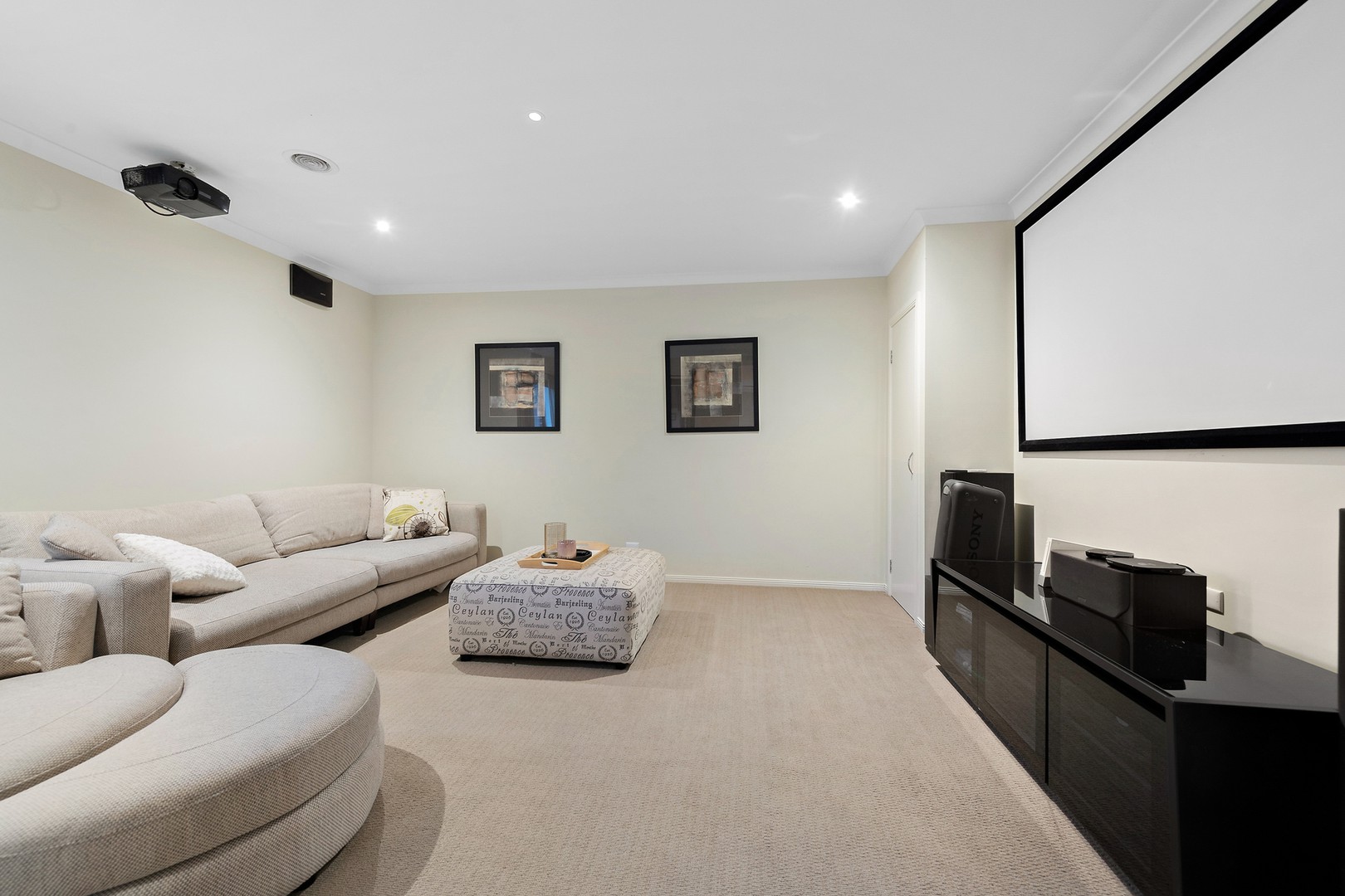 3 Hascombe Drive, Caroline Springs, VIC 3023, Caroline Springs - Thumbnail 7