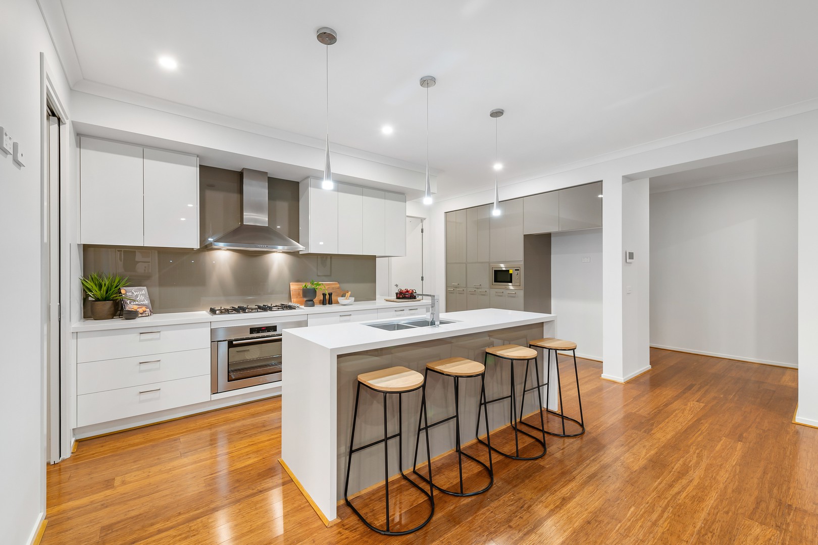 3 Hay AvenueTaylors Hill, VIC 3037, Taylors Hill - Thumbnail 3