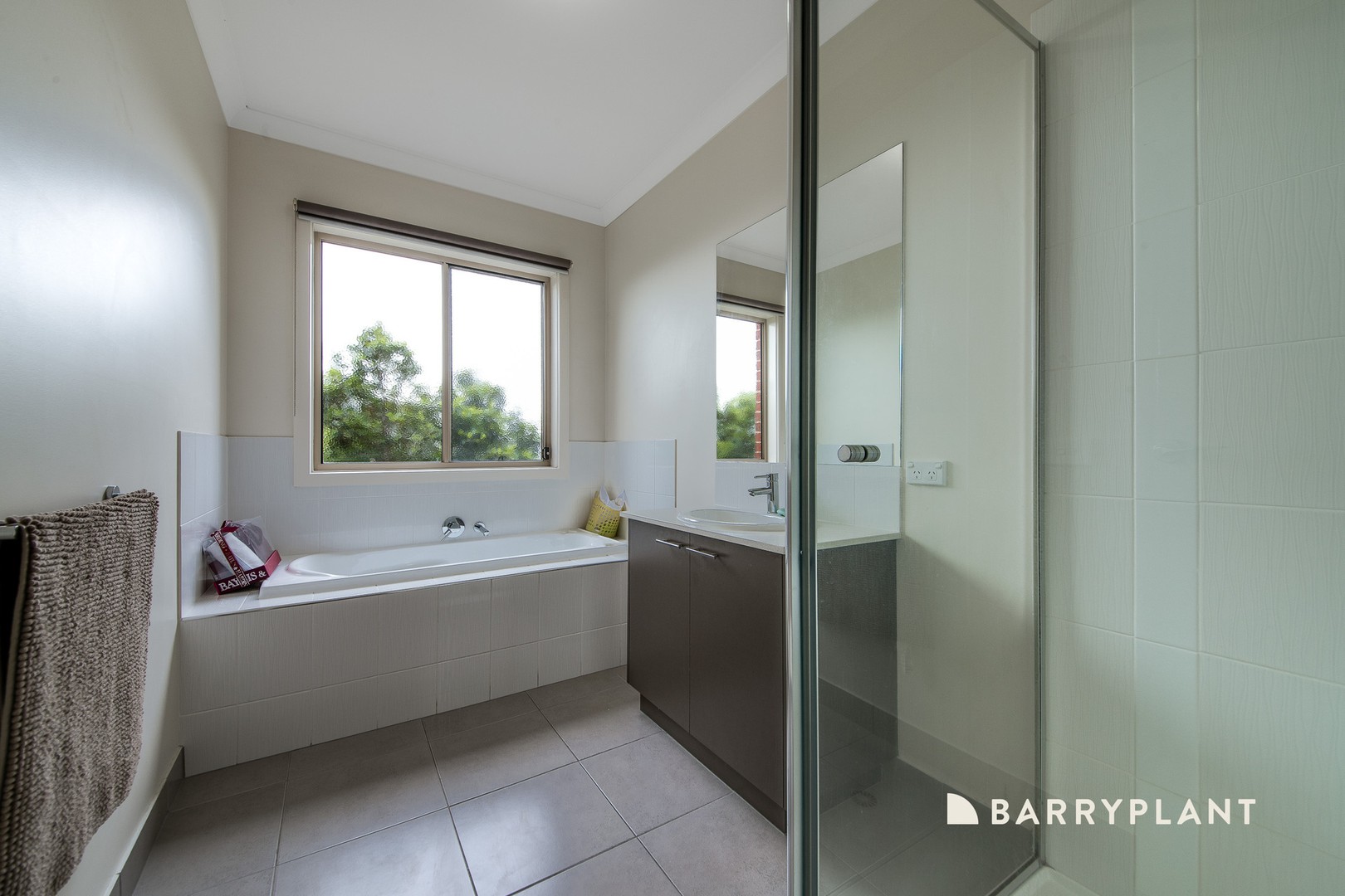 3 Hayden Grove, Pakenham, VIC 3810, Pakenham - Thumbnail 7