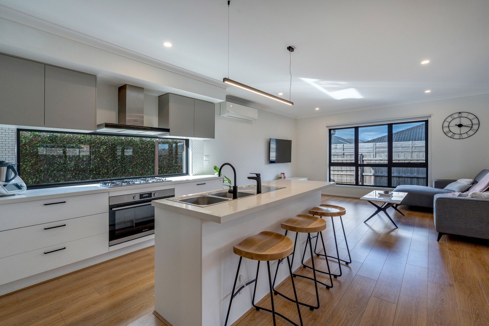 3 Hazel Way, Mickleham, VIC 3064, Mickleham - Thumbnail 3
