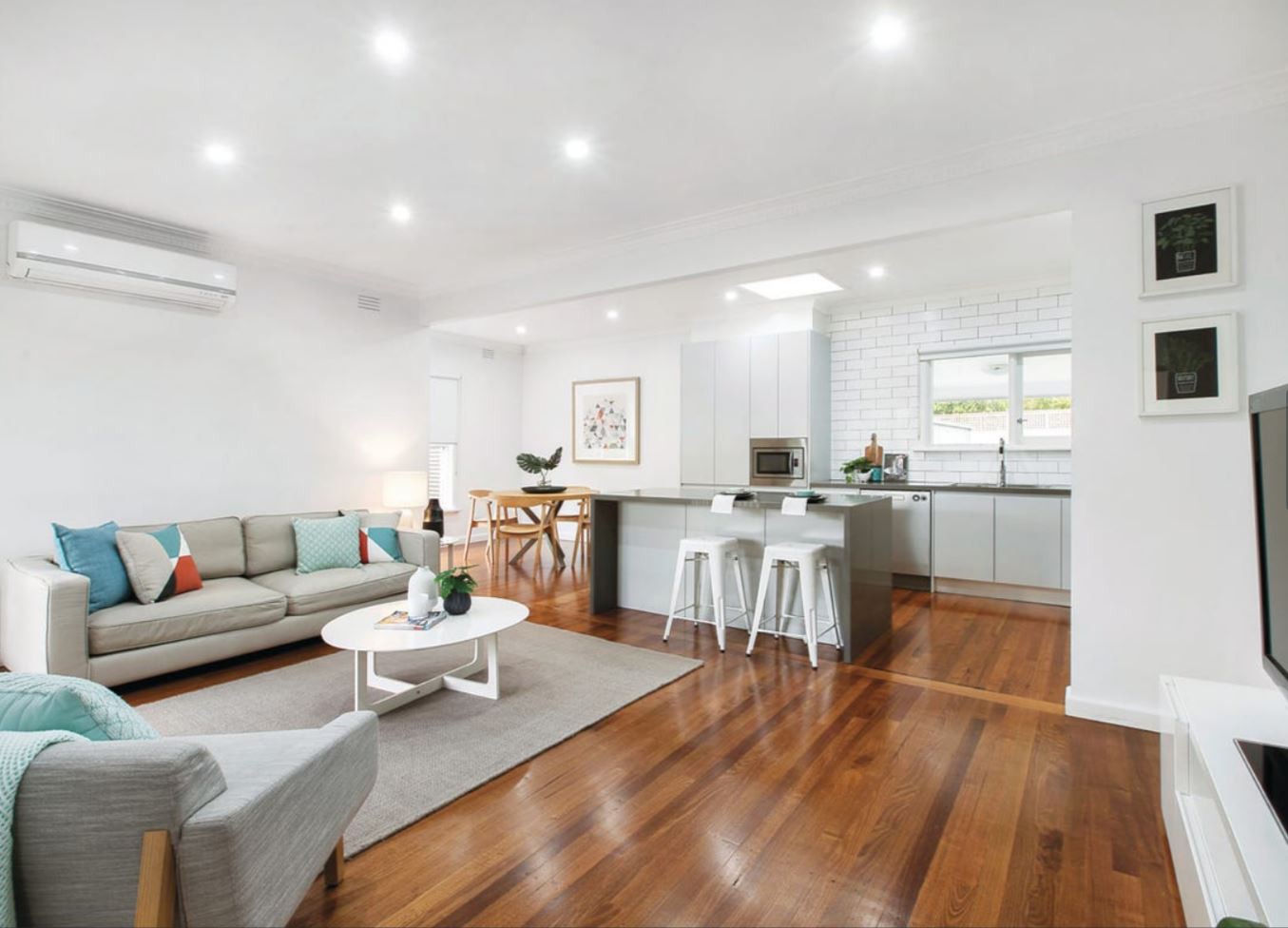 3 Heathfield  Rise, Box Hill North, VIC 3129, Box Hill North - Thumbnail 2