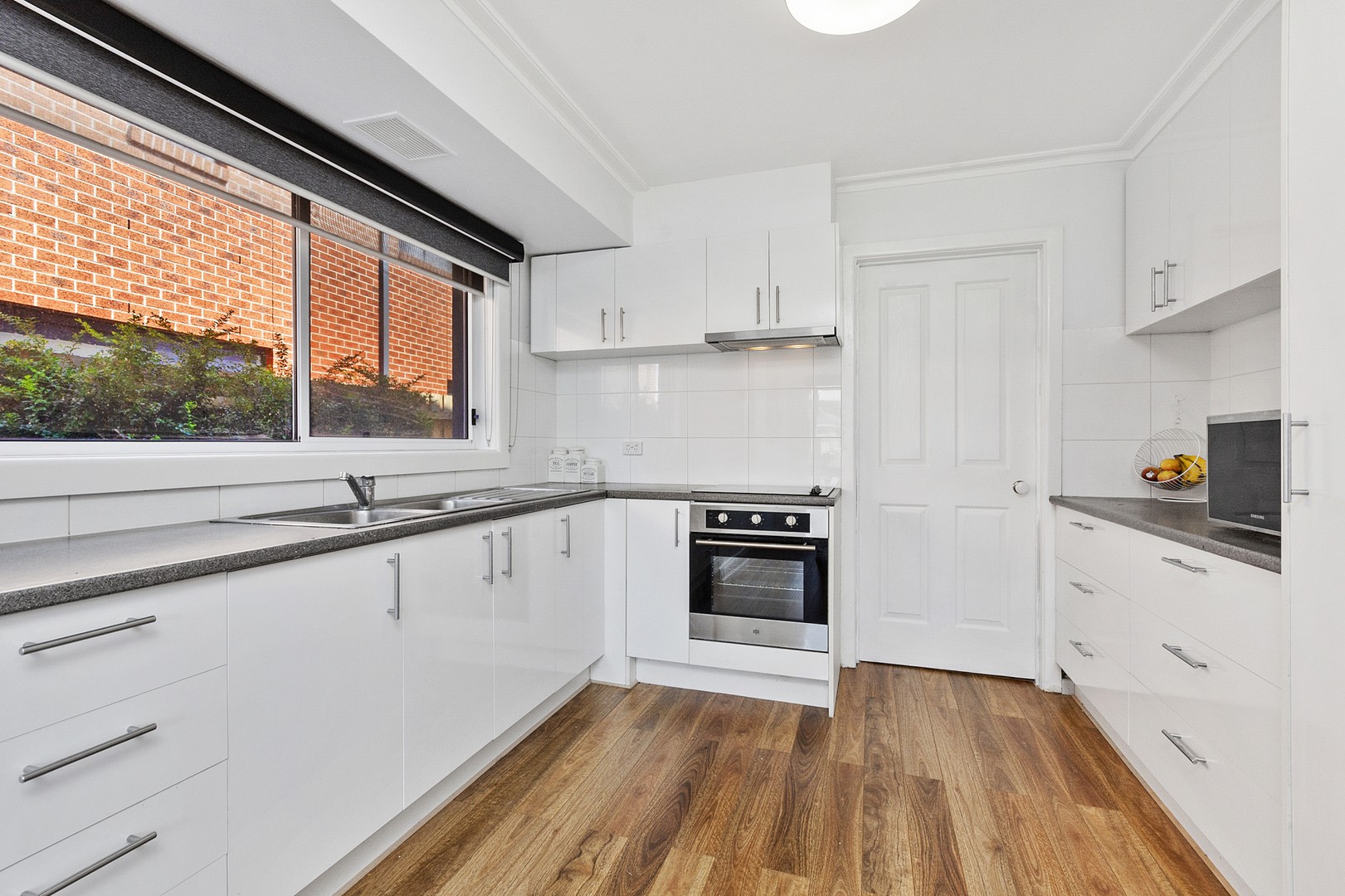 3 Heytesbury  Street, Herne Hill, VIC 3218, Herne Hill - Thumbnail 4