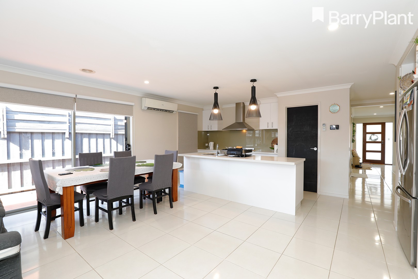 3 Hill Farm Drive, Clyde, VIC 3978 - Thumbnail 1 - 06/01/2022