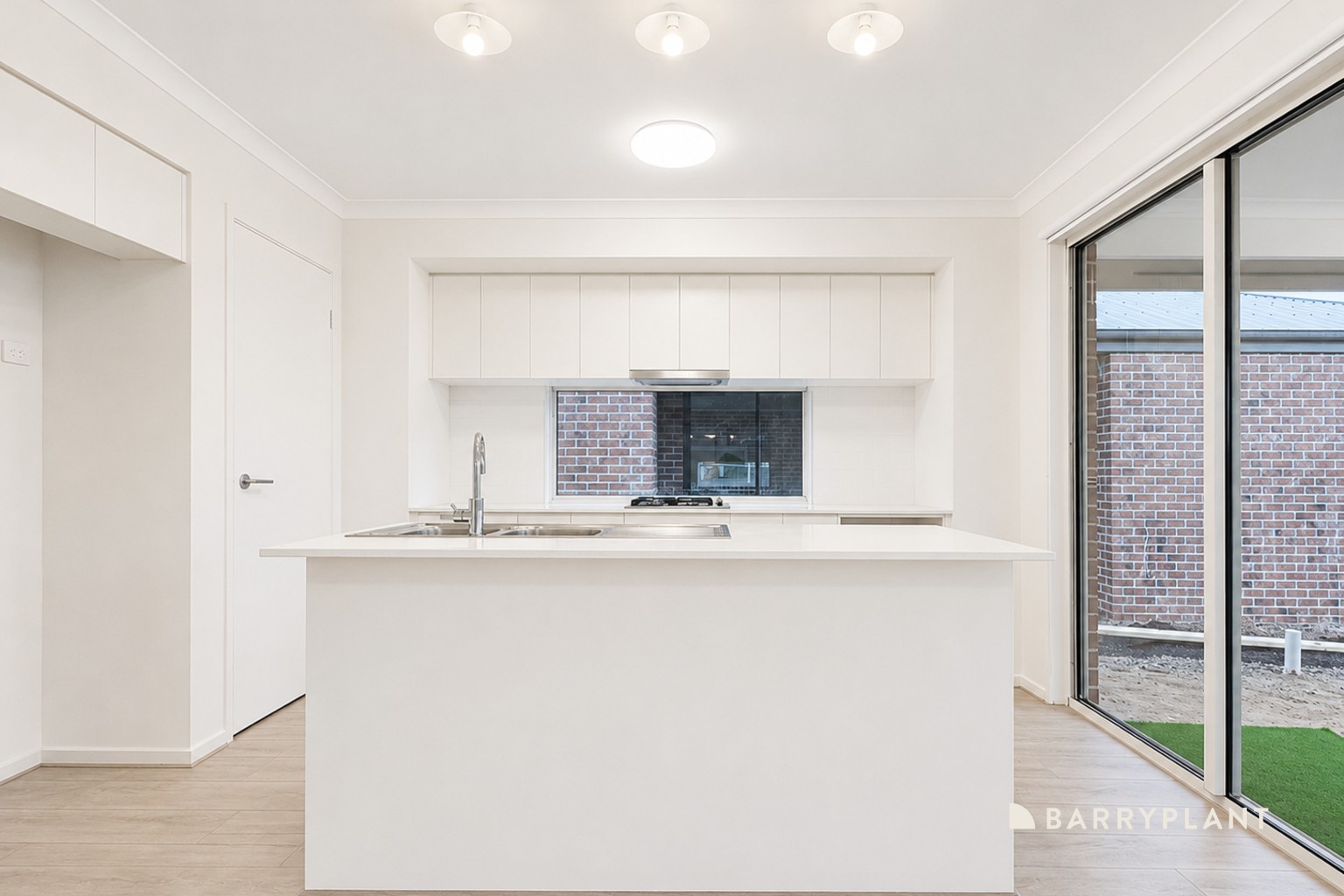 3 Hillcrest Road, Drouin, VIC 3818, Drouin - Thumbnail 2