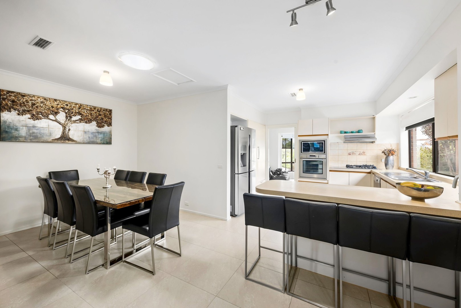 3 Hillman Court, Avondale Heights, VIC 3034, Avondale Heights - Thumbnail 5