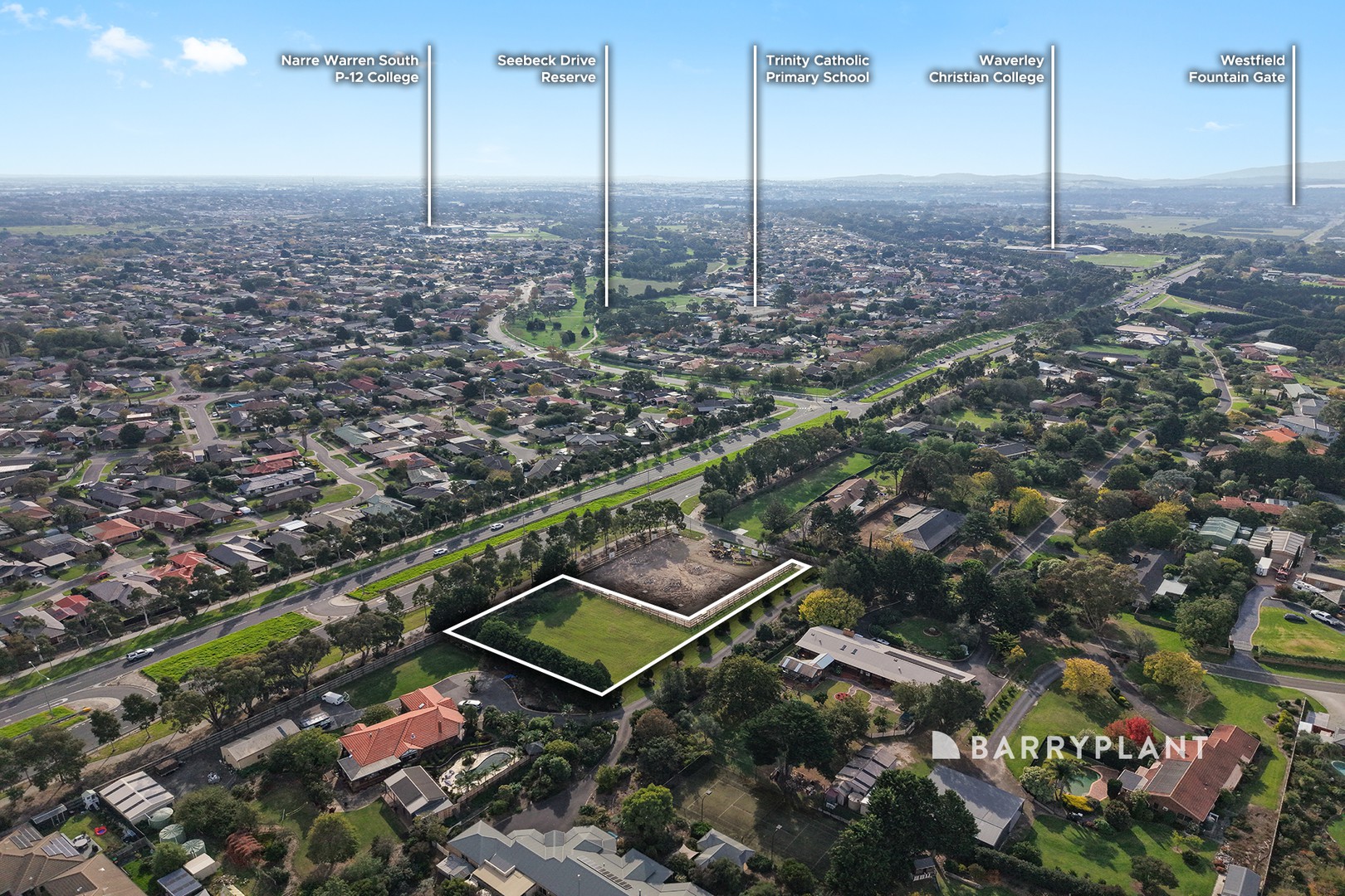 3 Hillsmeade Drive, Narre Warren South, VIC 3805 - Thumbnail 1 - 08/05/2026