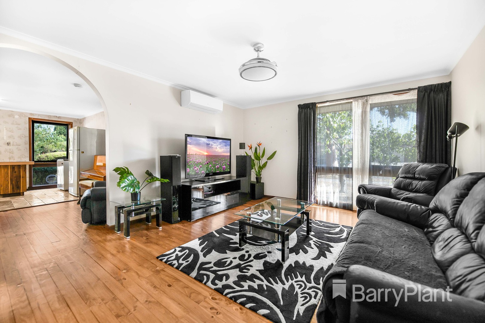 3 Hogan Court, Wantirna South, VIC 3152, Wantirna South - Thumbnail 2