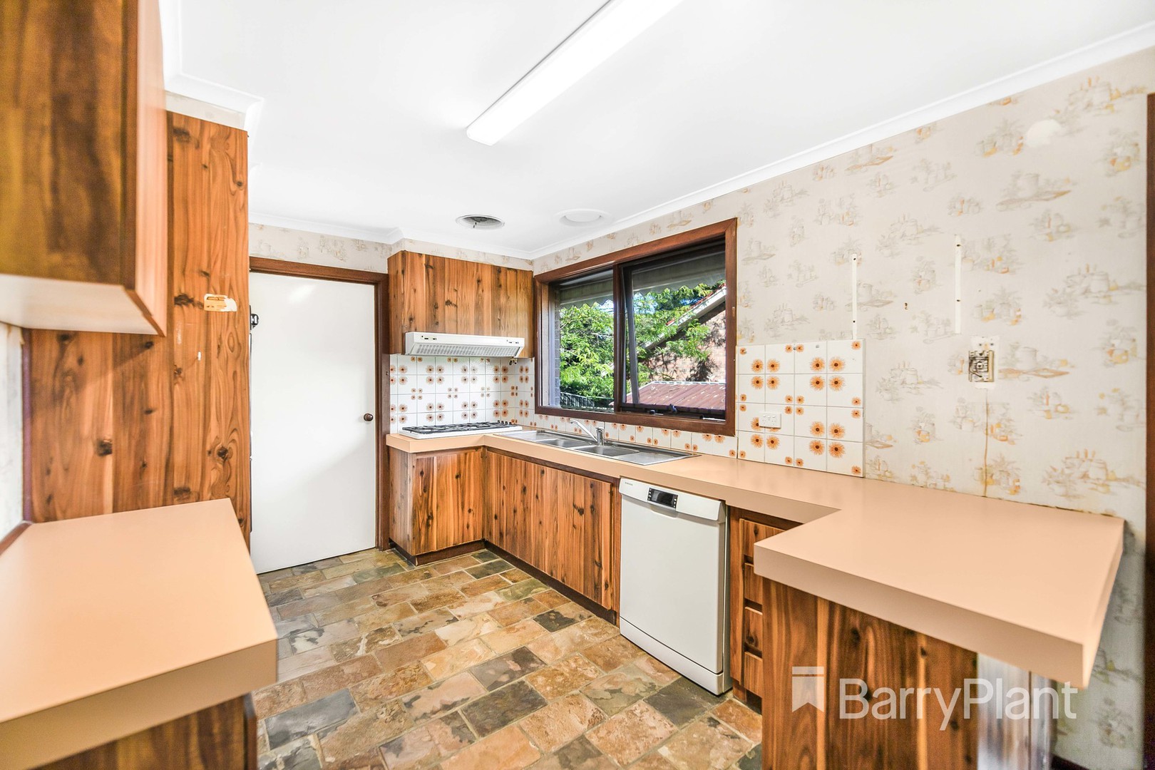 3 Hogan Court, Wantirna South, VIC 3152, Wantirna South - Thumbnail 3