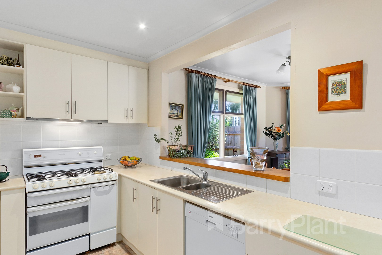 3 Holly Court, Bayswater, VIC 3153, Bayswater - Thumbnail 5