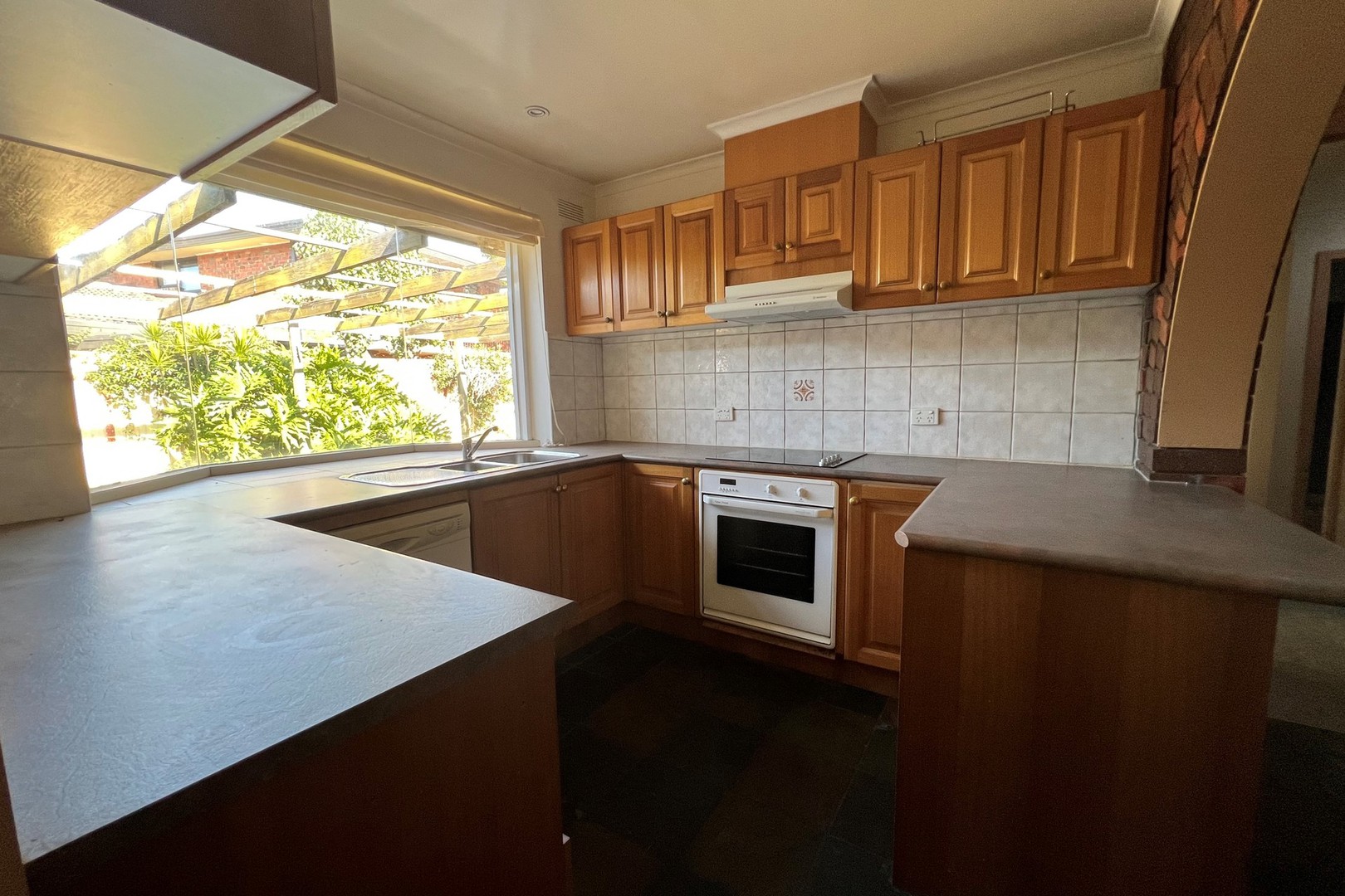 3 Hopkins Avenue, Keilor, VIC 3036, Keilor - Thumbnail 2