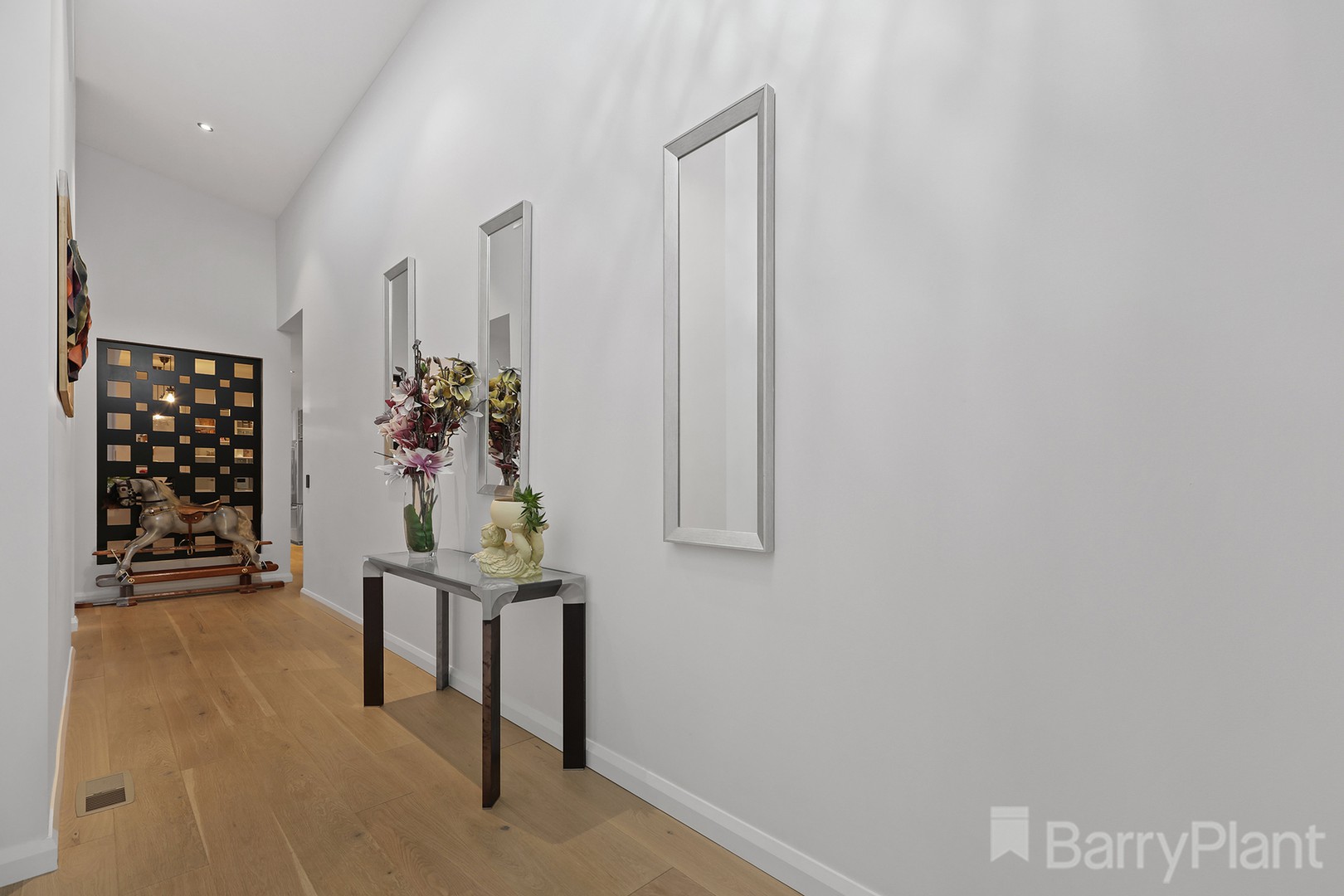 3 Huntingfield Court, Warragul, VIC 3820, Warragul - Thumbnail 6