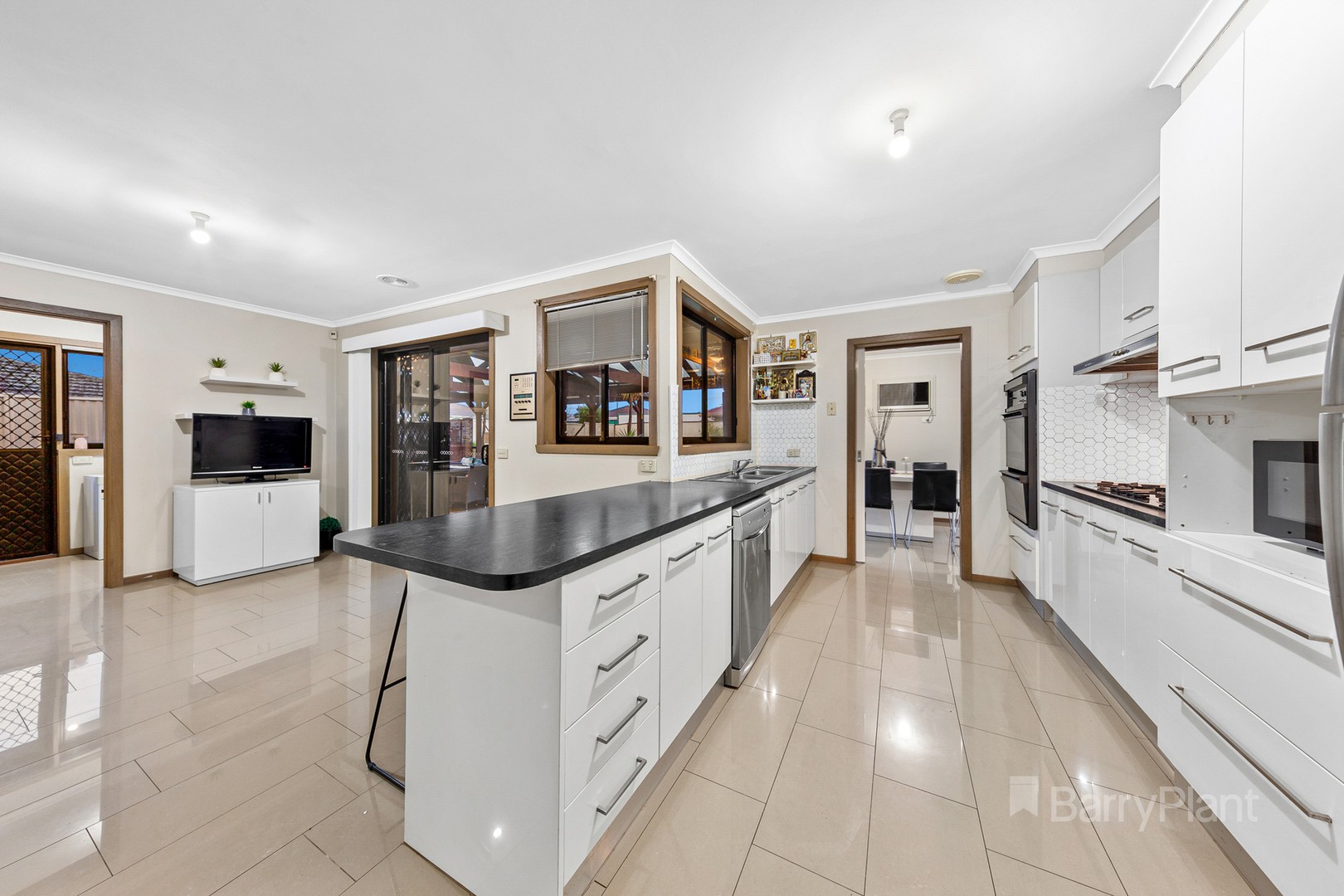 3 Huntley Court, St Albans, VIC 3021, St Albans - Thumbnail 5