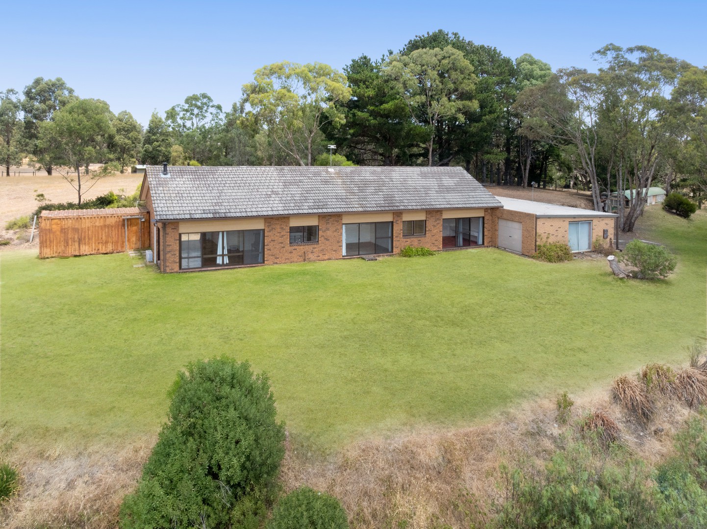 3 Hunts Road, Kilmore, VIC 3764 - Thumbnail 1 - 02/02/2026